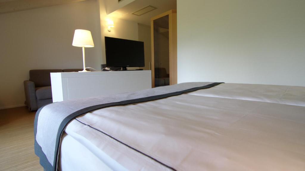 Hotel Bavaria Levico Terme Værelse billede