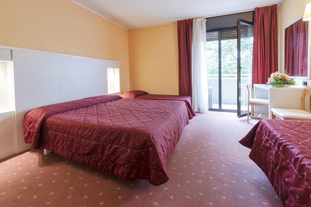 Hotel Bavaria Levico Terme Eksteriør billede