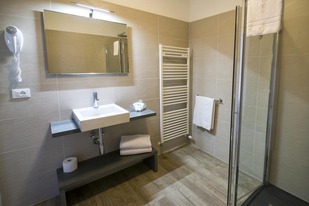 Hotel Bavaria Levico Terme Eksteriør billede